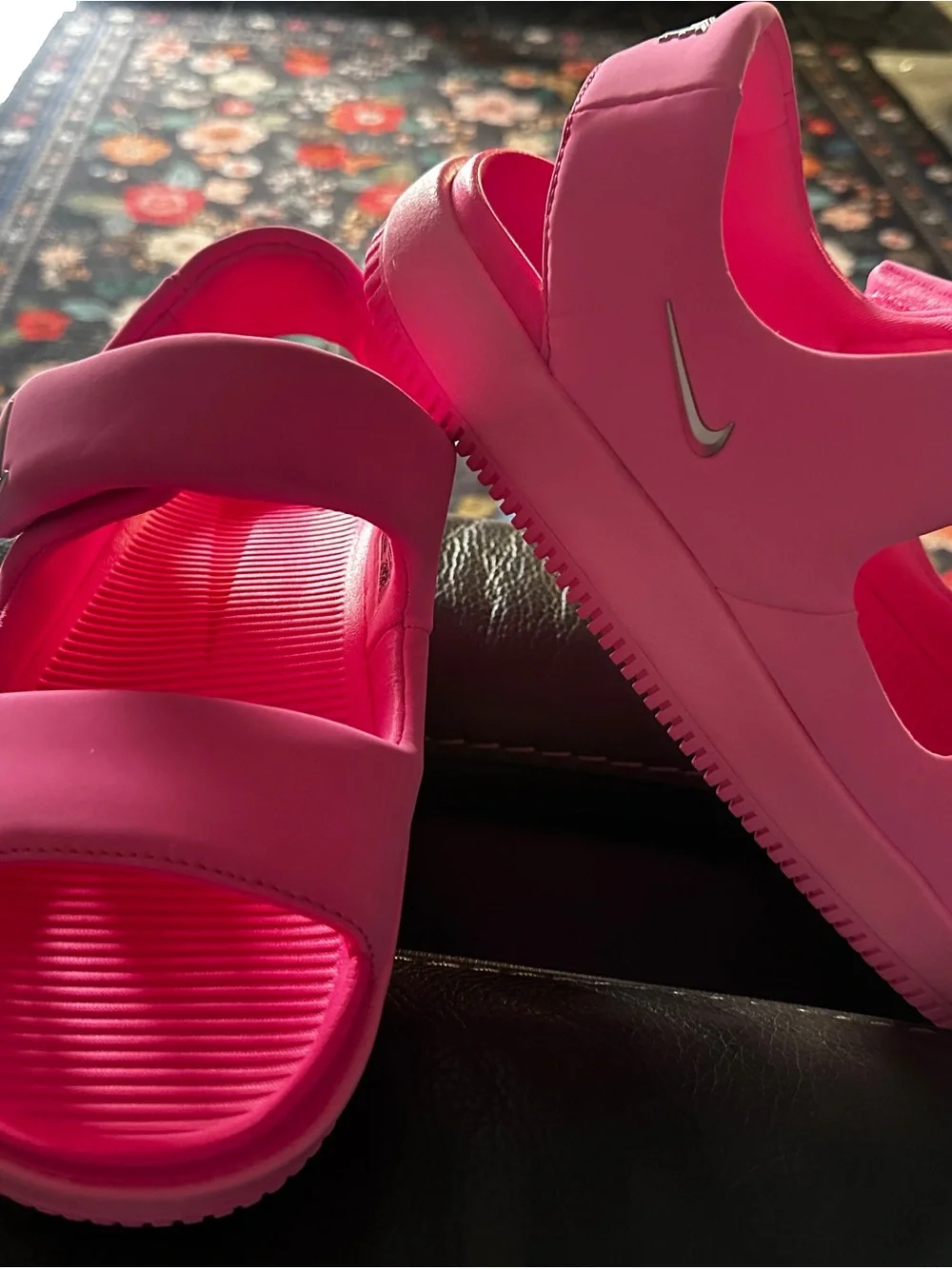 Nike Calm Sandal Hyper Pink Metallic Silver Women's FJ6043-600 Sz 10